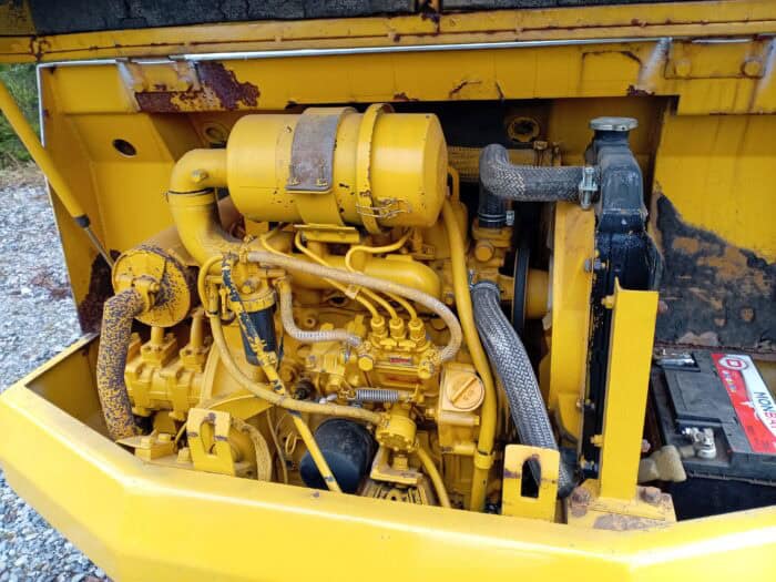 Komatsu PC10-5 Minikaivinkone - Image 17