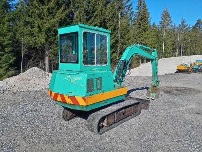 Mitsubishi MS030 Minikaivinkone - Image 7