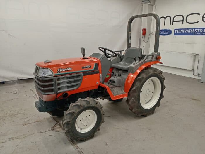 Kubota GB20 4WD minitraktori - Image 2