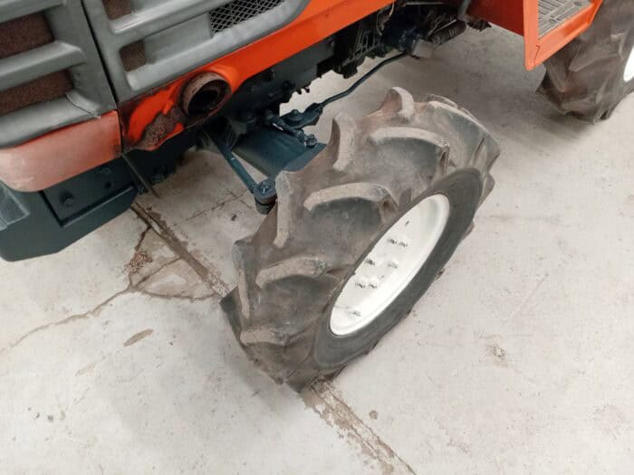 Kubota GB20 4WD minitraktori - Image 12