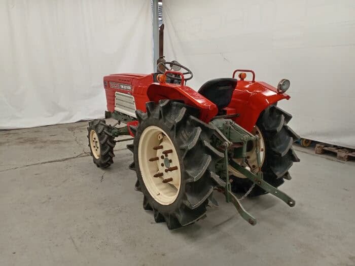Yanmar YM2310D, 4WD traktori - Image 3