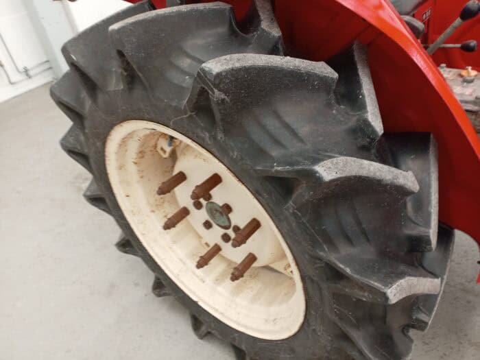 Yanmar YM2310D, 4WD traktori - Image 9