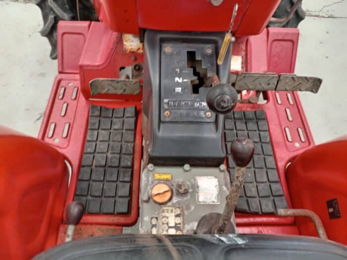 Yanmar YM2310D, 4WD traktori - Image 13