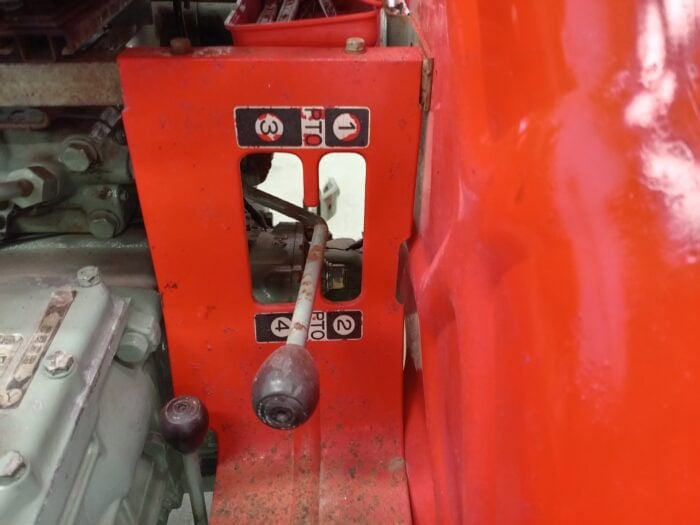 Yanmar YM2310D, 4WD traktori - Image 19