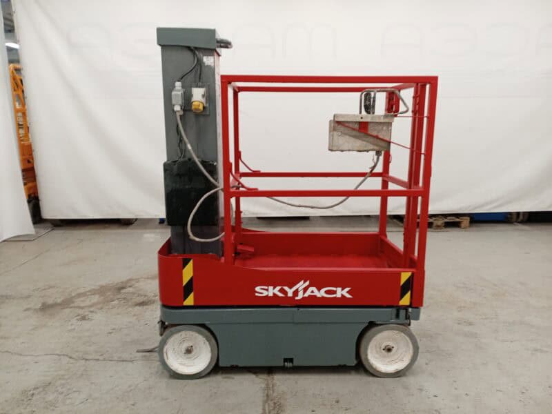 Skyjack SJ12 teleskooppipuominostin