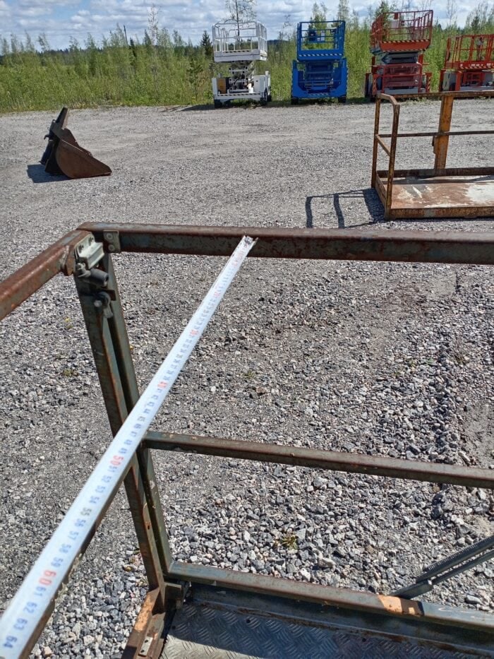 Merlo Treemme PTE ZM2 Henkilönostokori - Image 12