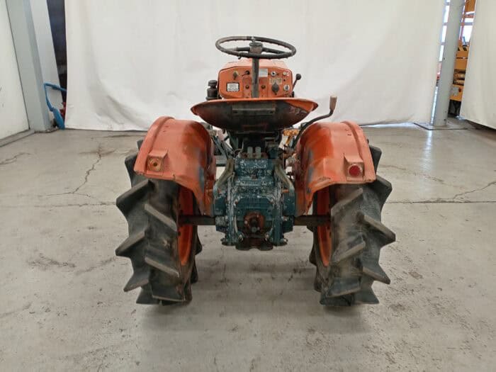 Kubota B6000 4WD Minitraktori - Image 5