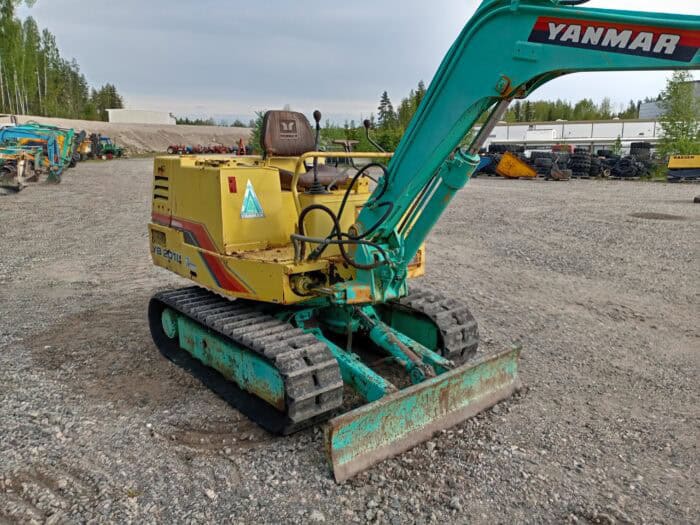 Yanmar YB201UZ Minikaivinkone - Image 7