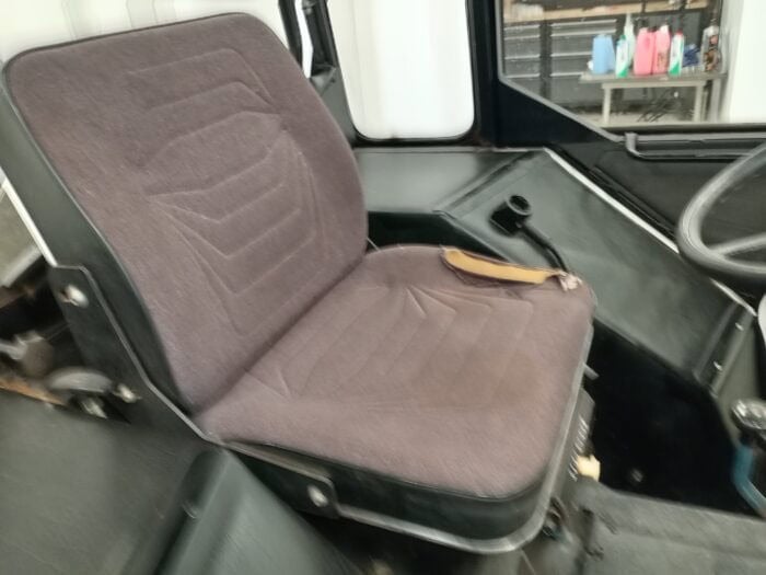 Kubota L245DT Traktori, etukuormaajalla, Rekisterissä! - Image 11