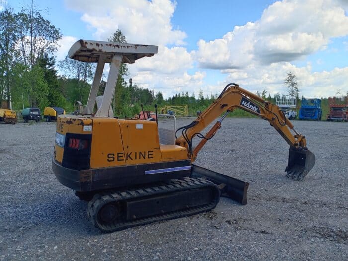 Hanix N230 Minikaivinkone - Image 2