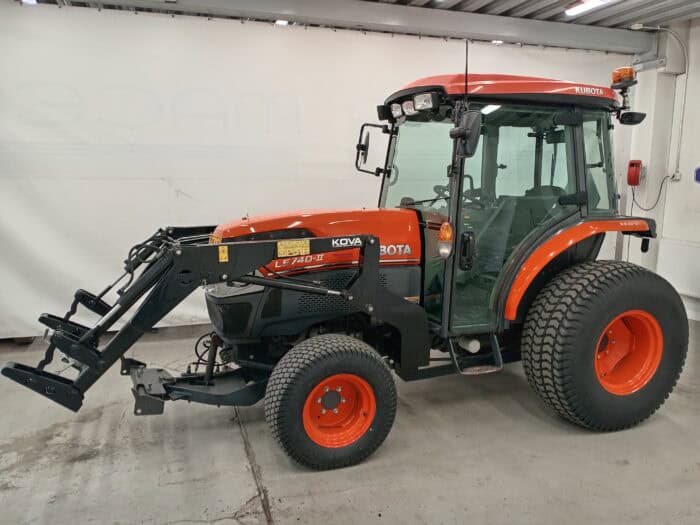 Kubota L5740 Traktori, Etukuormaajalla, vm. 2016 - Image 2