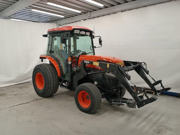 Kubota L5740 Traktori, Etukuormaajalla, vm. 2016 - Image 9
