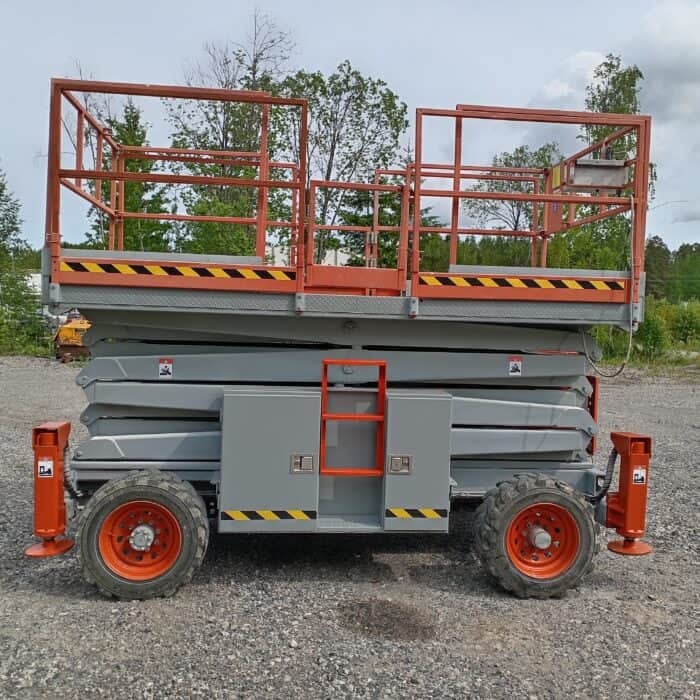 Skyjack SJ8841 4WD saksilavanostin, Katsastettu! - Image 6