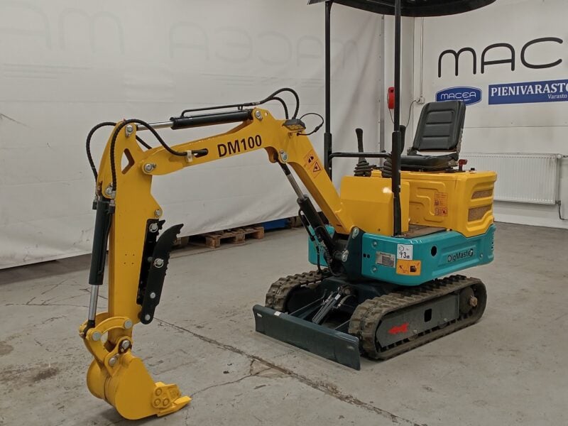 DigMaster DM100 Minikaivinkone, Bensiini 13,5 hp