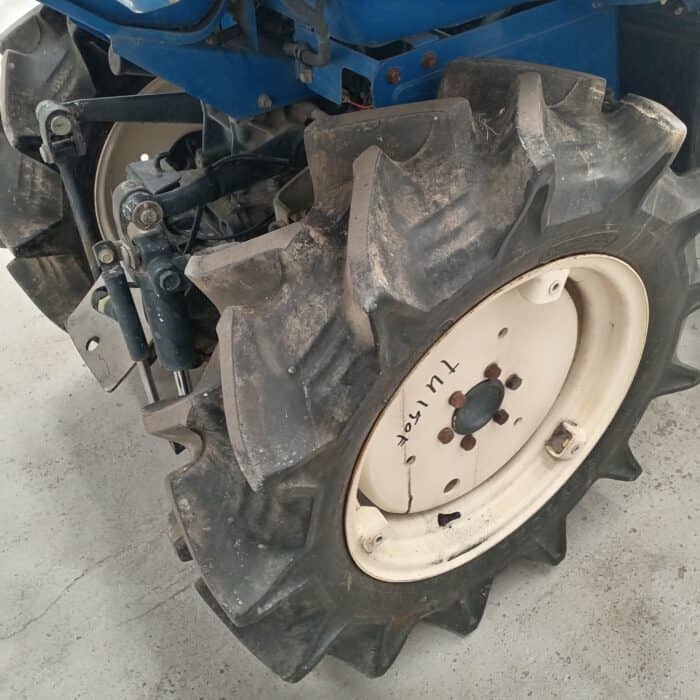 Iseki TU150 4WD minitraktori - Image 15