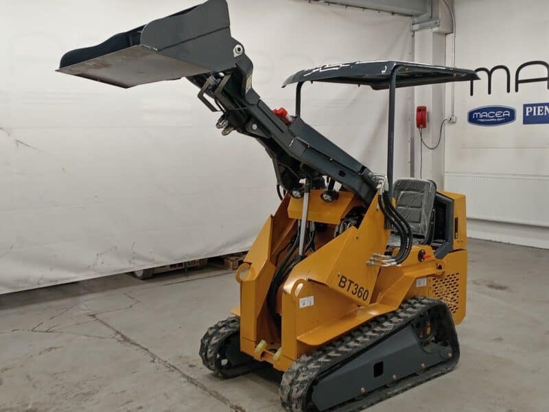 Bisontek BT360 Kuormaaja, Bensiini moottori 13,5 hp