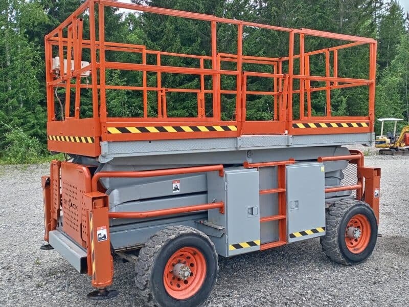 Skyjack SJ8831 Saksilavanostin, 10 v. katsastettu!