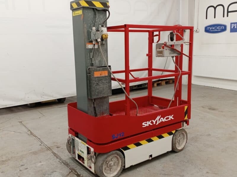 Skyjack SJ12 teleskooppipuominostin