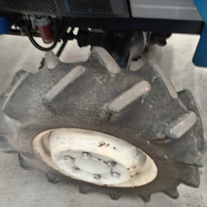 Mitsubishi D2050FD Minitraktori 4WD, 20hv - Image 10