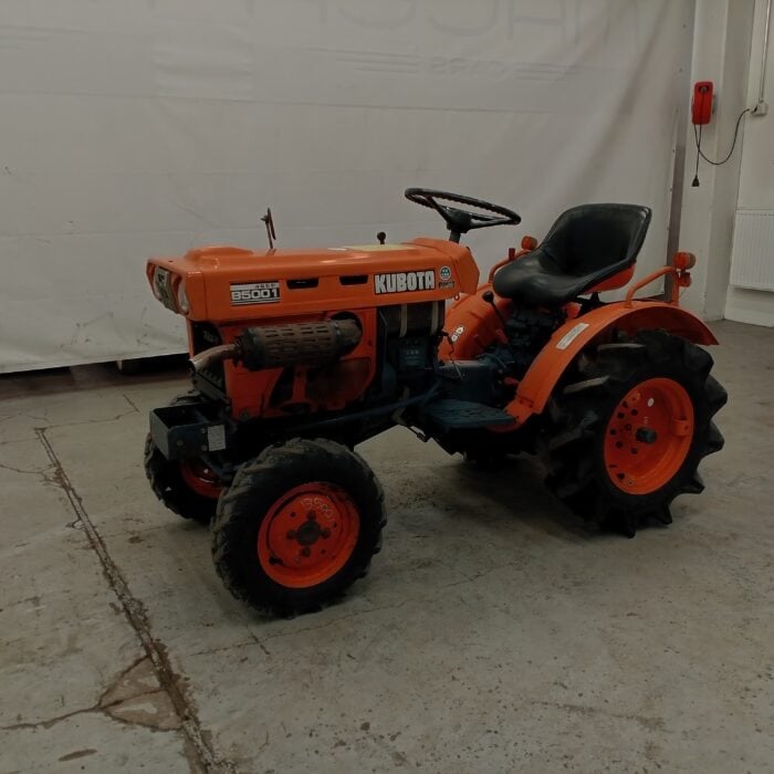 Kubota B5001 4WD minitraktori - Image 2