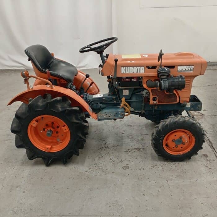 Kubota B5001 4WD minitraktori - Image 7