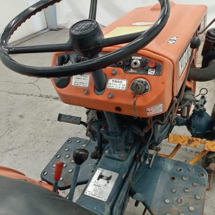 Kubota B5001 4WD minitraktori - Image 13