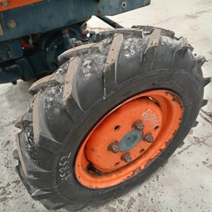 Kubota B5001 4WD minitraktori - Image 19