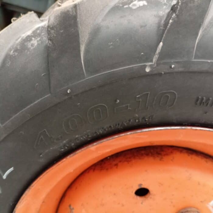 Kubota B5001 4WD minitraktori - Image 20
