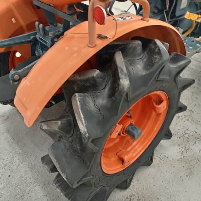 Kubota B5001 4WD minitraktori - Image 23