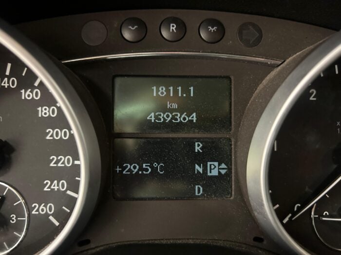 Mercedes-Benz ML320 Cdi, 2008 Pakettiauto - Image 12