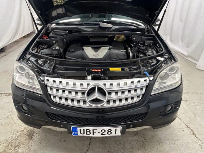 Mercedes-Benz ML320 Cdi, 2008 Pakettiauto - Image 9