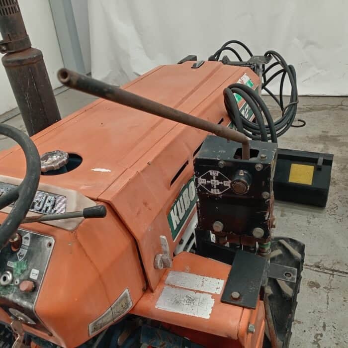 Kubota B1402 4WD minitraktori, etukuormaajalla! - Image 16