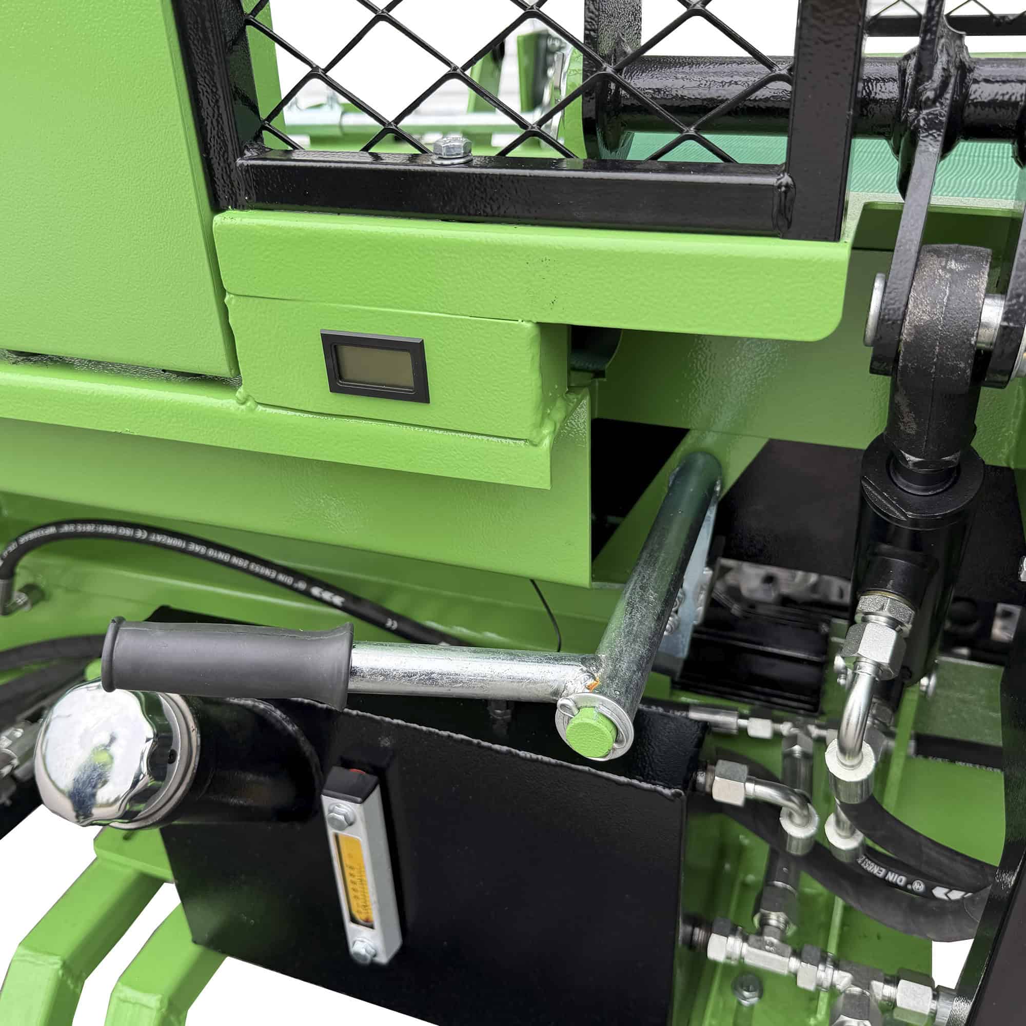 Klapikone 20 t / 14 hp telavetoinen, Droma Wood - Image 11