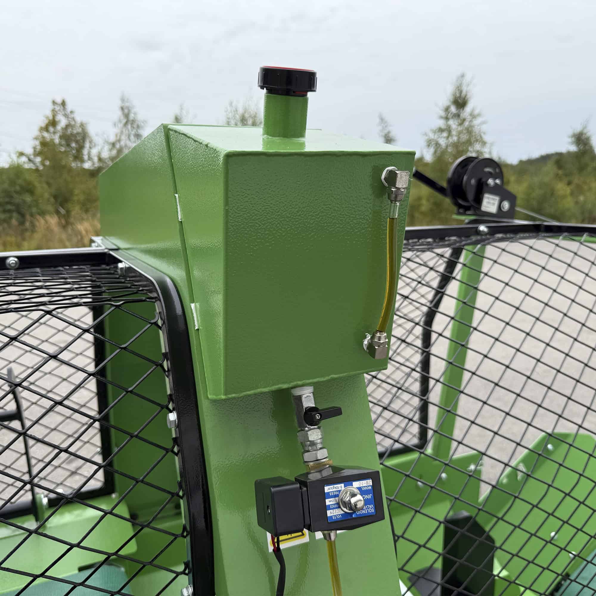 Klapikone 20 t / 14 hp telavetoinen, Droma Wood - Image 15