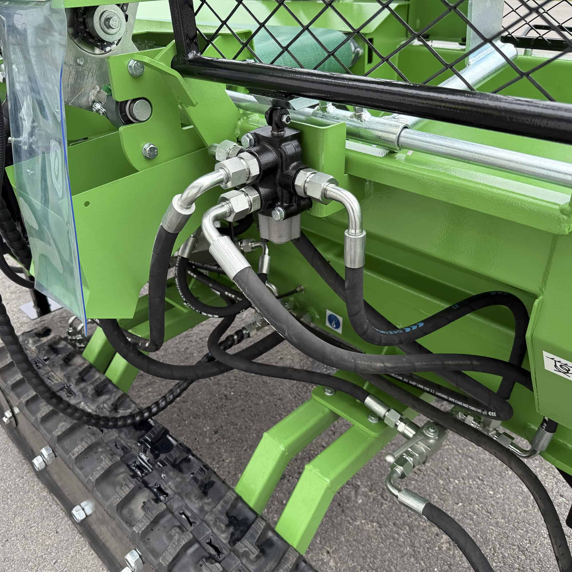 Klapikone 20 t / 14 hp telavetoinen, Droma Wood - Image 18