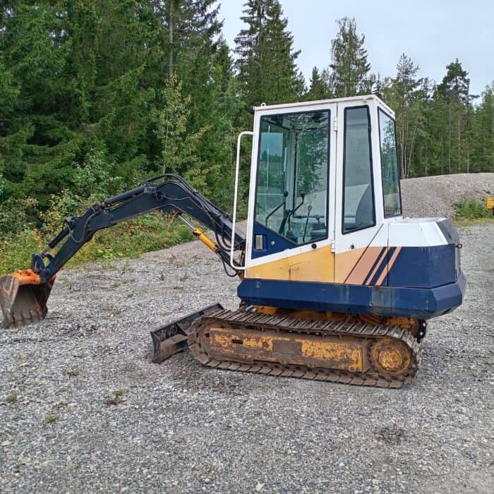 Komatsu PC20-5 Minikaivuri - Image 3