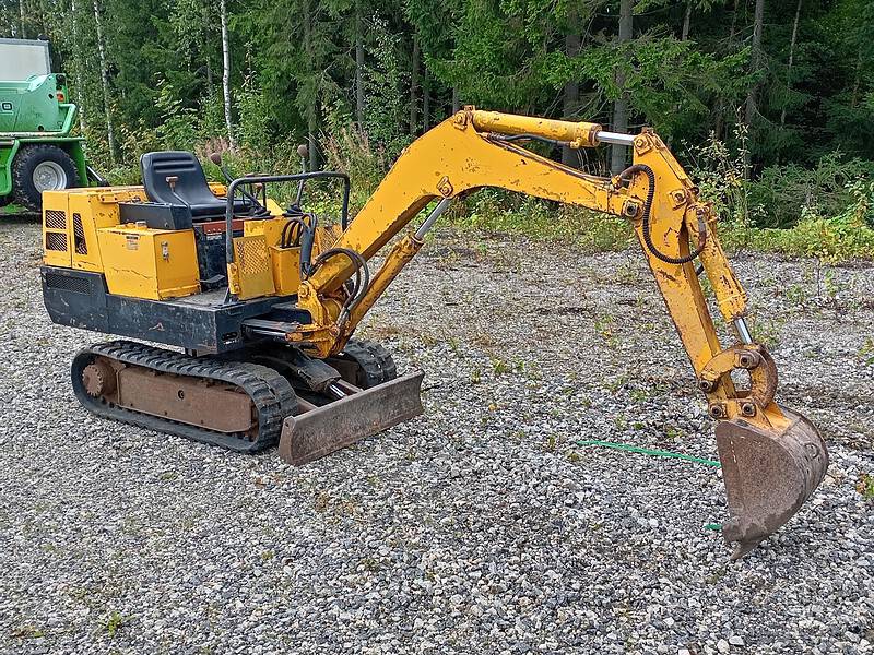 Yanmar YB10-2 minikaivuri