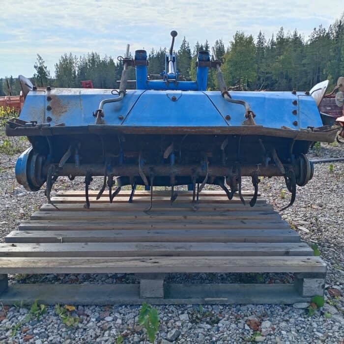 Iseki RA1300 Maanmuokkain - Image 4