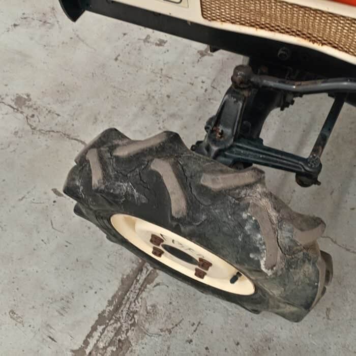 Yanmar F13D 4WD Minitraktori - Image 10