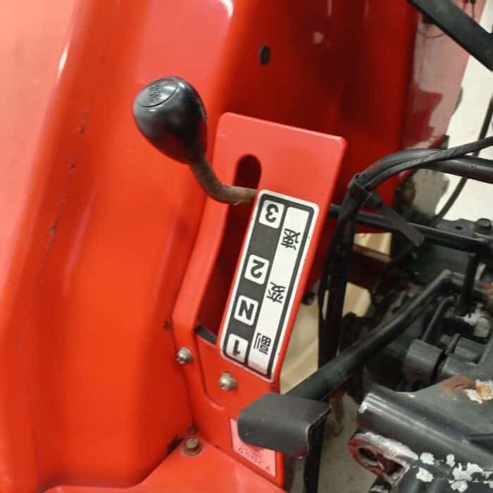 Yanmar F13D 4WD Minitraktori - Image 15