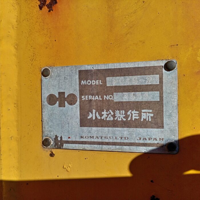 Komatsu PC15-2 Minikaivinkone - Image 9