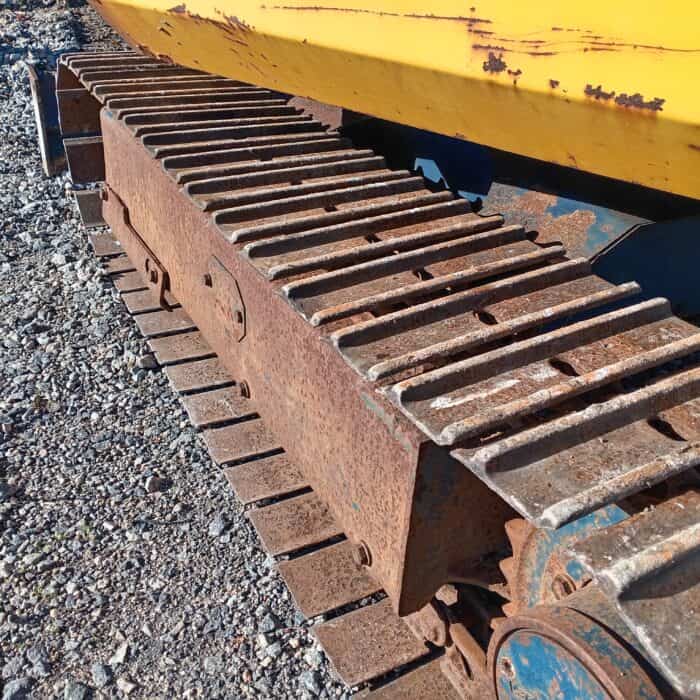 Komatsu PC15-2 Minikaivinkone - Image 15