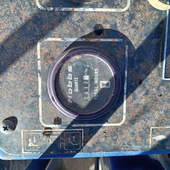 Komatsu PC15-2 Minikaivinkone - Image 20