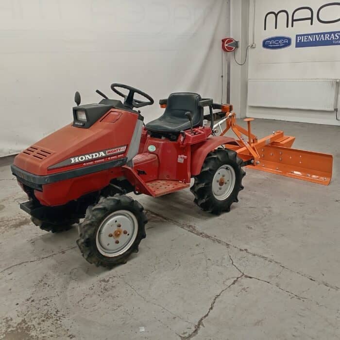 Honda Might 11 4WD Minitraktori, takalanalla - Image 2