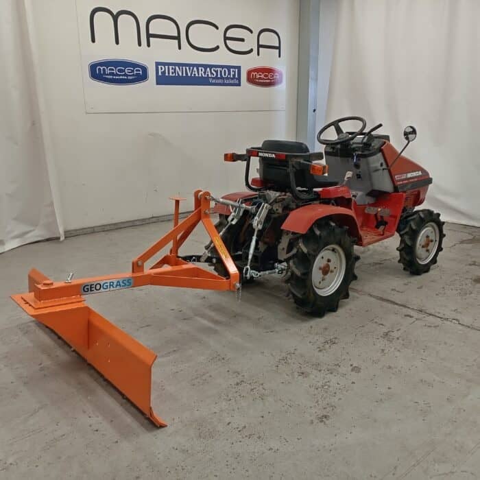 Honda Might 11 4WD Minitraktori, takalanalla - Image 4