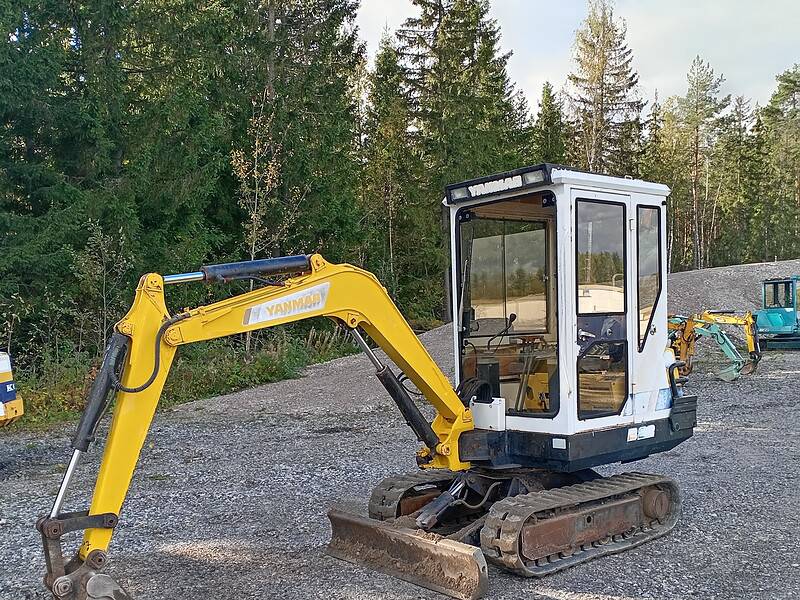 Yanmar B22-1 Minikaivinkkone