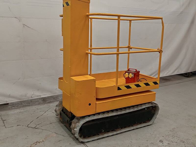 S-MAC NPC40 Tela-alustainen henkilönostin, Uudet akut!