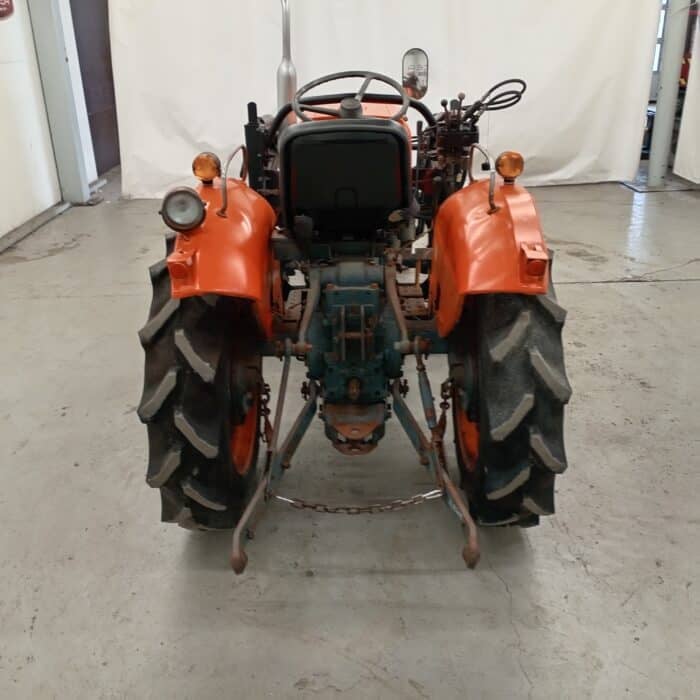 Kubota L2201DT 4WD Minitraktori, 22hv Etukuormaajalla! - Image 6