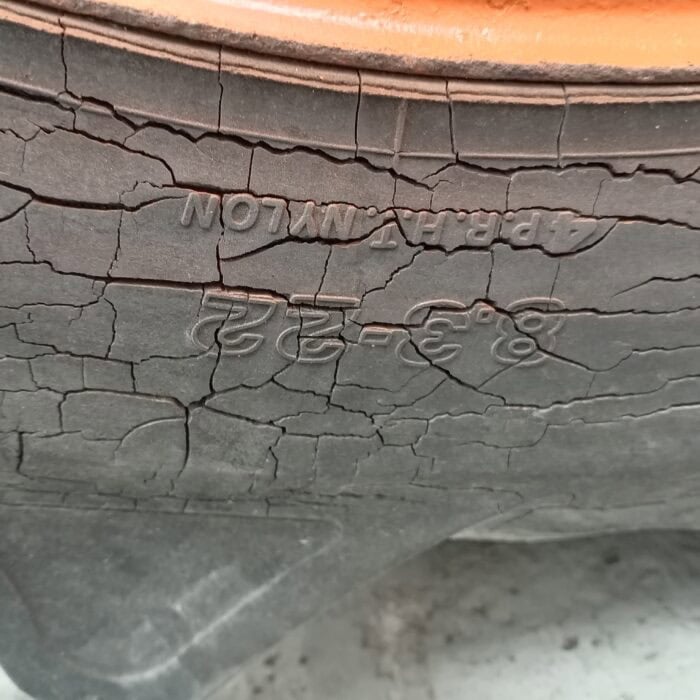 Kubota L2201DT 4WD Minitraktori, 22hv Etukuormaajalla! - Image 15