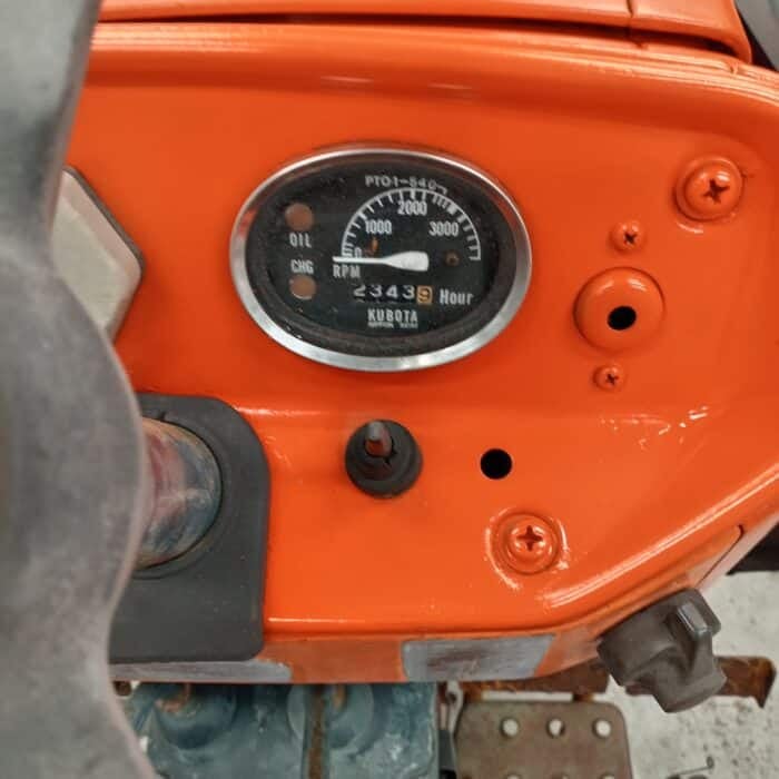 Kubota L2201DT 4WD Minitraktori, 22hv Etukuormaajalla! - Image 20